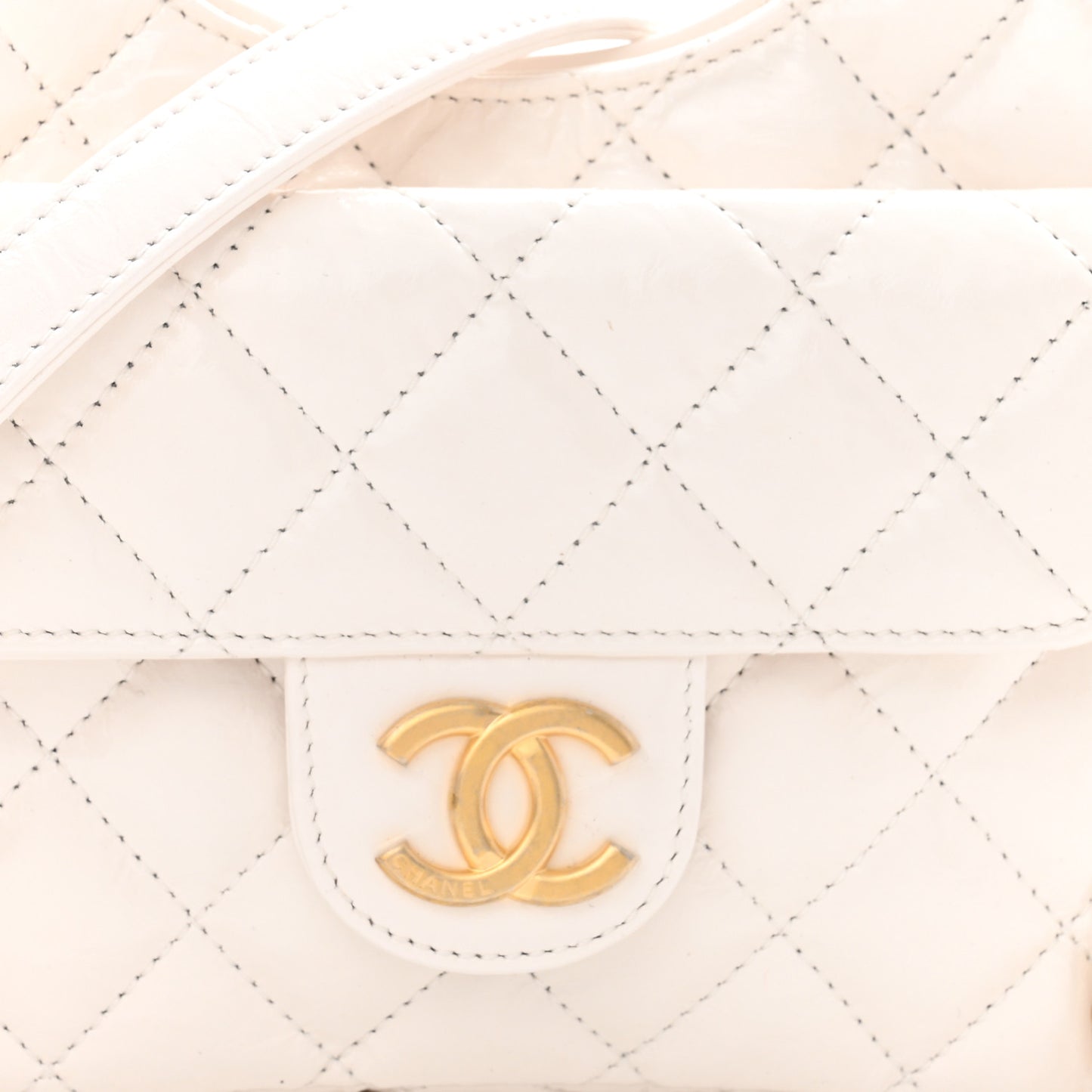 Shiny Crumpled Calfskin Quilted Small Wavy CC Hobo White