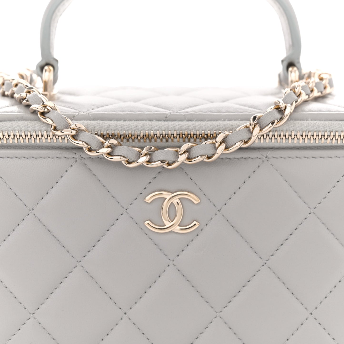 Lambskin Quilted Small Top Handle Vanity Case With Chain light Grey
