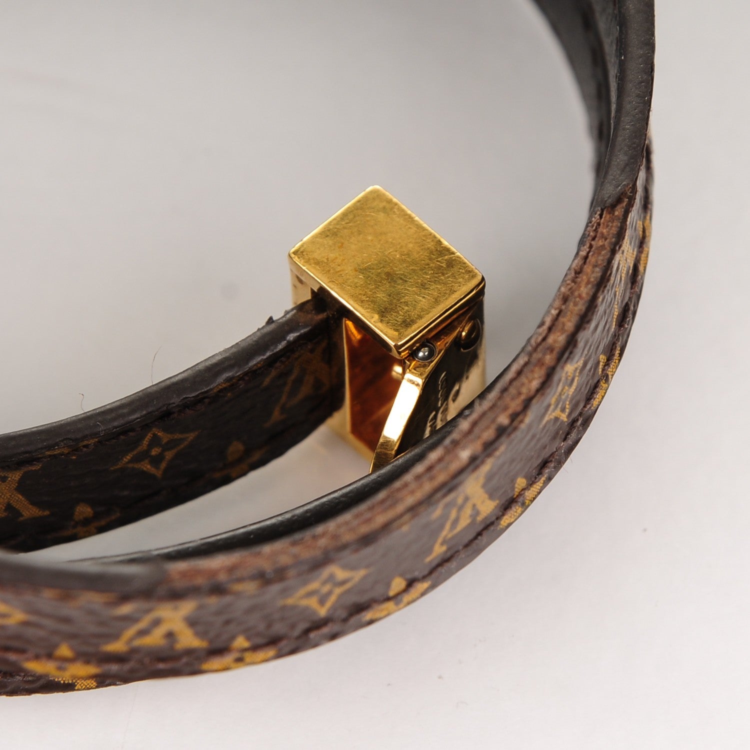 Louis Vuitton Monogram Box It Bracelet 17 6 of 6