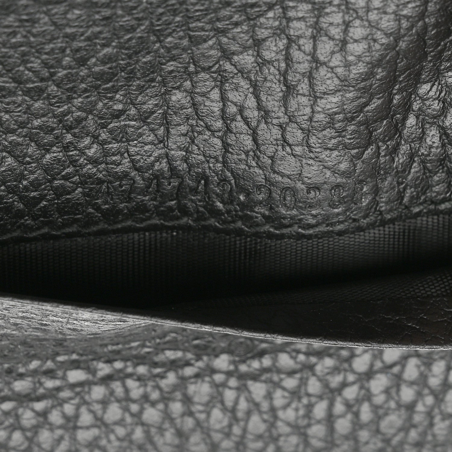 Gucci Pebbled Calfskin GG Marmont Card Case Black 7 of 7