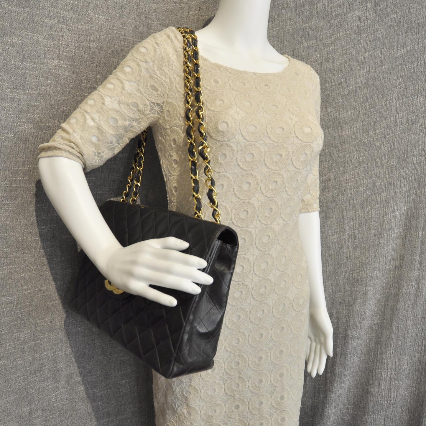 Lambskin Jumbo Flap Black GHW