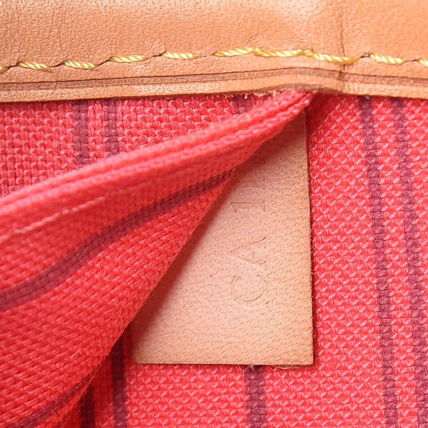 Monogram V Neverfull MM Grenade