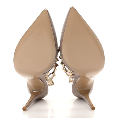 Valentino Garavani Pebbled Calfskin Rockstud Ankle Strap Pumps 36.5 Poudre 6 of 8