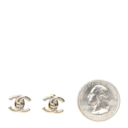 Chanel Metal CC Turnlock Clip On Earrings Gold 2 of 5