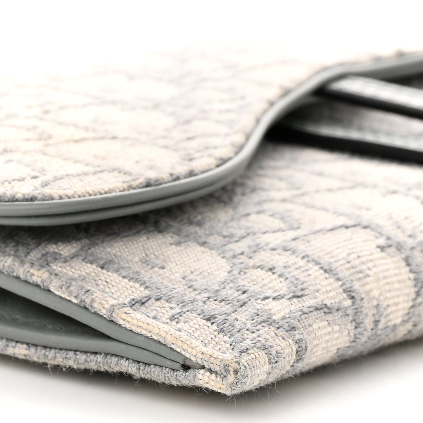 Oblique Saddle Chain Long Wallet Grey