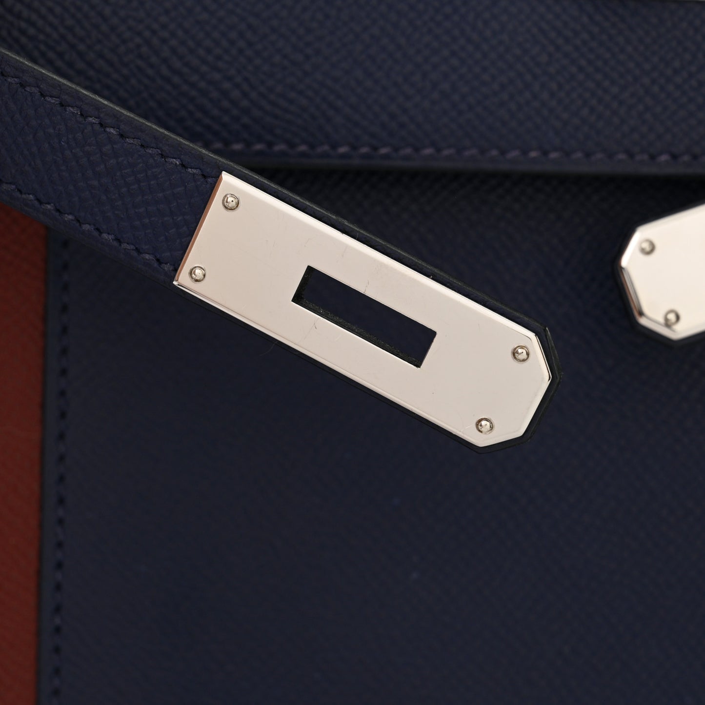 Epsom Flag Kelly Sellier 32 Rouge H Bleu Saphir