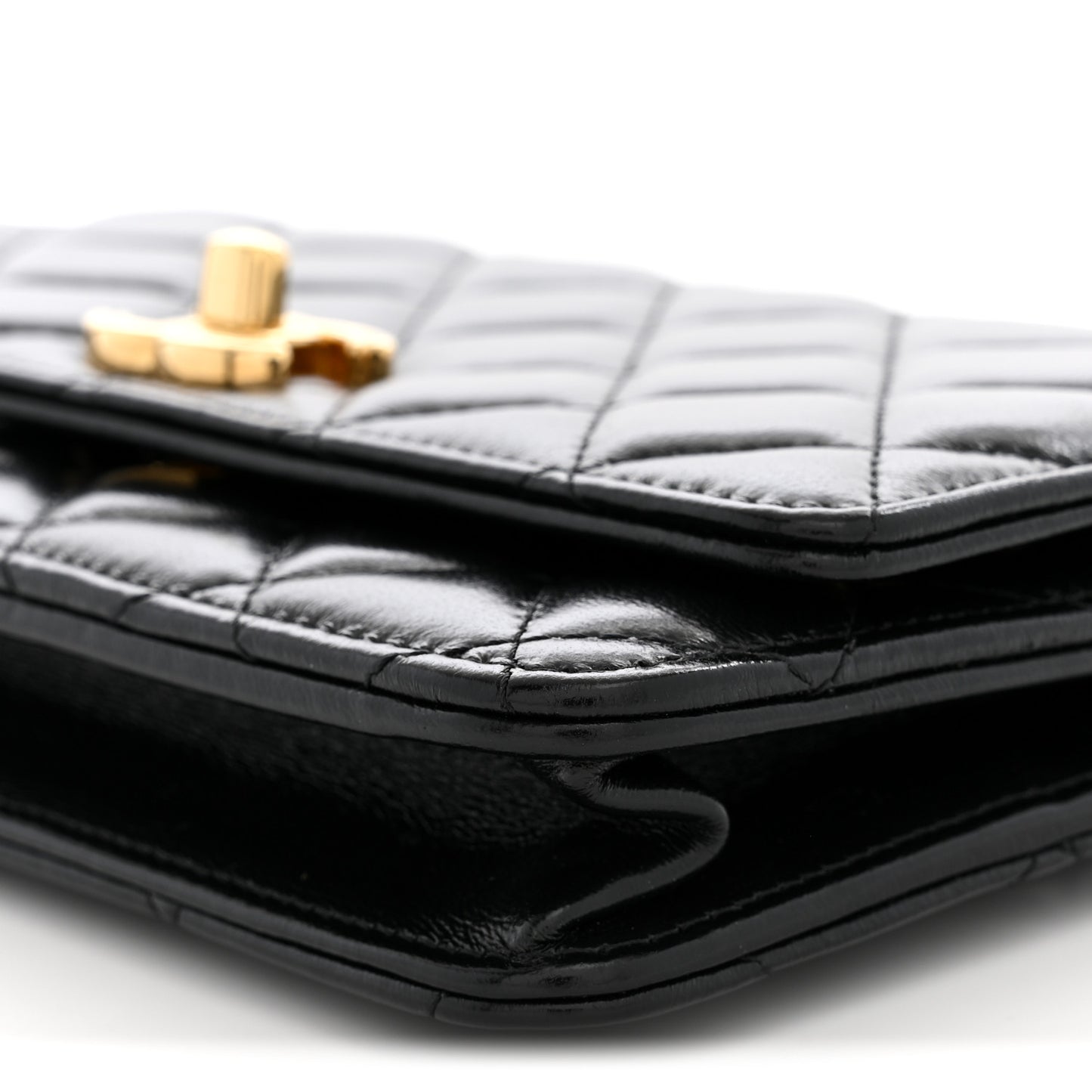 Shiny Lambskin Quilted Golden Links Wallet On Chain WOC Black