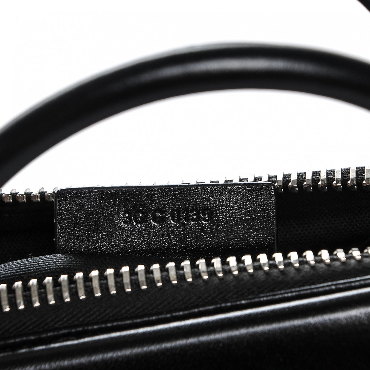 Shiny Lord Calfskin Medium Antigona Black