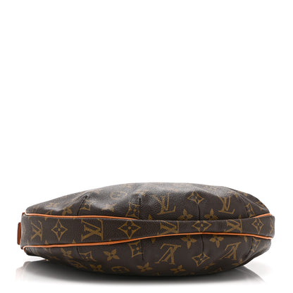 Louis Vuitton Monogram Croissant MM 4 of 10