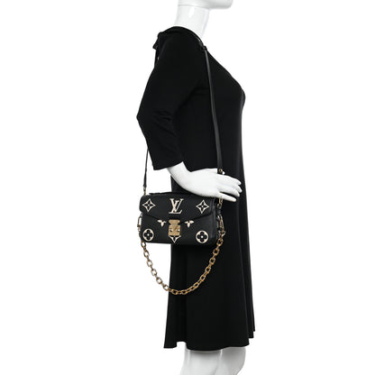 Louis Vuitton Empreinte Monogram Giant Pochette Metis East West Black Beige 2 of 9