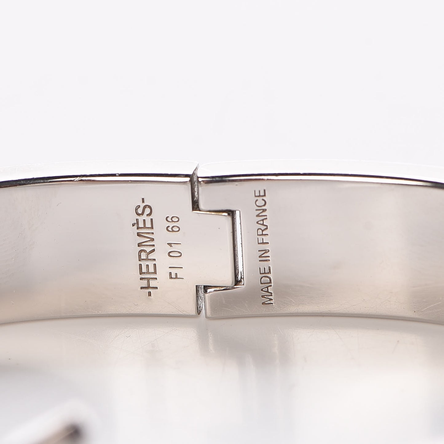 Enamel Narrow Clic Clac H Bracelet PM Black