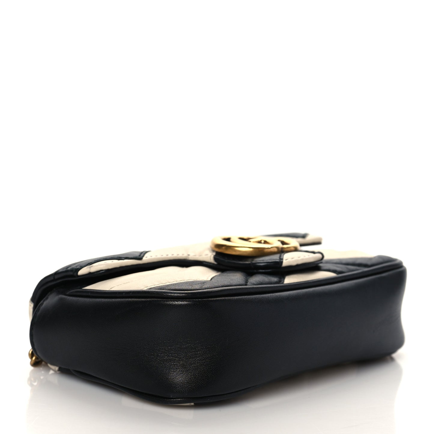 Calfskin Matelasse Super Mini GG Marmont Shoulder Bag Black White