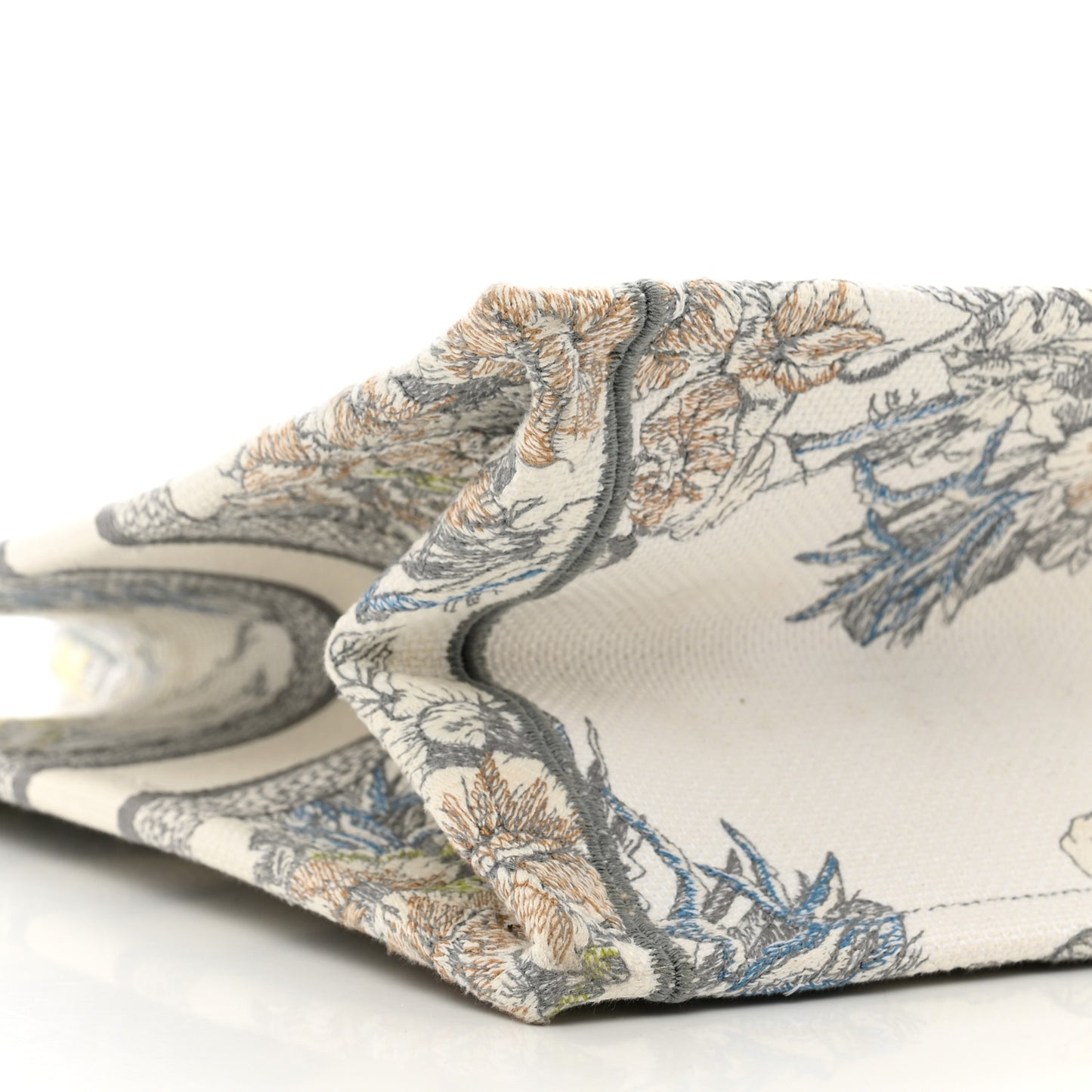Canvas Embroidered Medium Rêve d'Infini Book Tote Multicolor