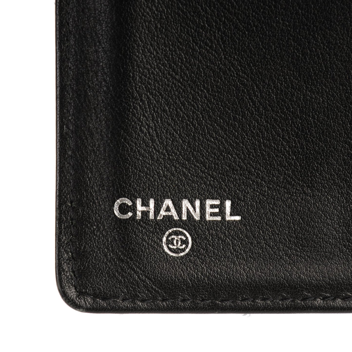 Patent Quilted Brilliant Yen Wallet Black