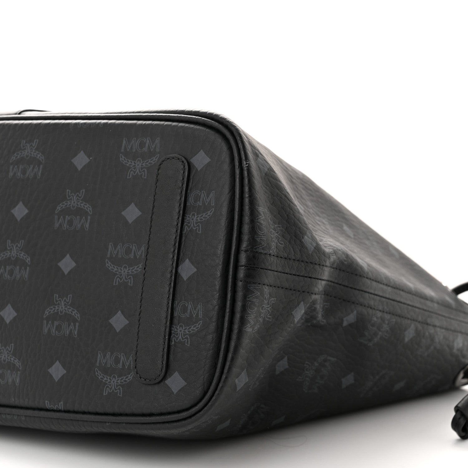 MCM Visetos Medium Liz Reversible Shopper Tote Black 16 of 19