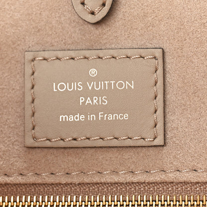 Louis Vuitton Empreinte Monogram Giant Onthego MM Tourterelle Creme 5 of 8