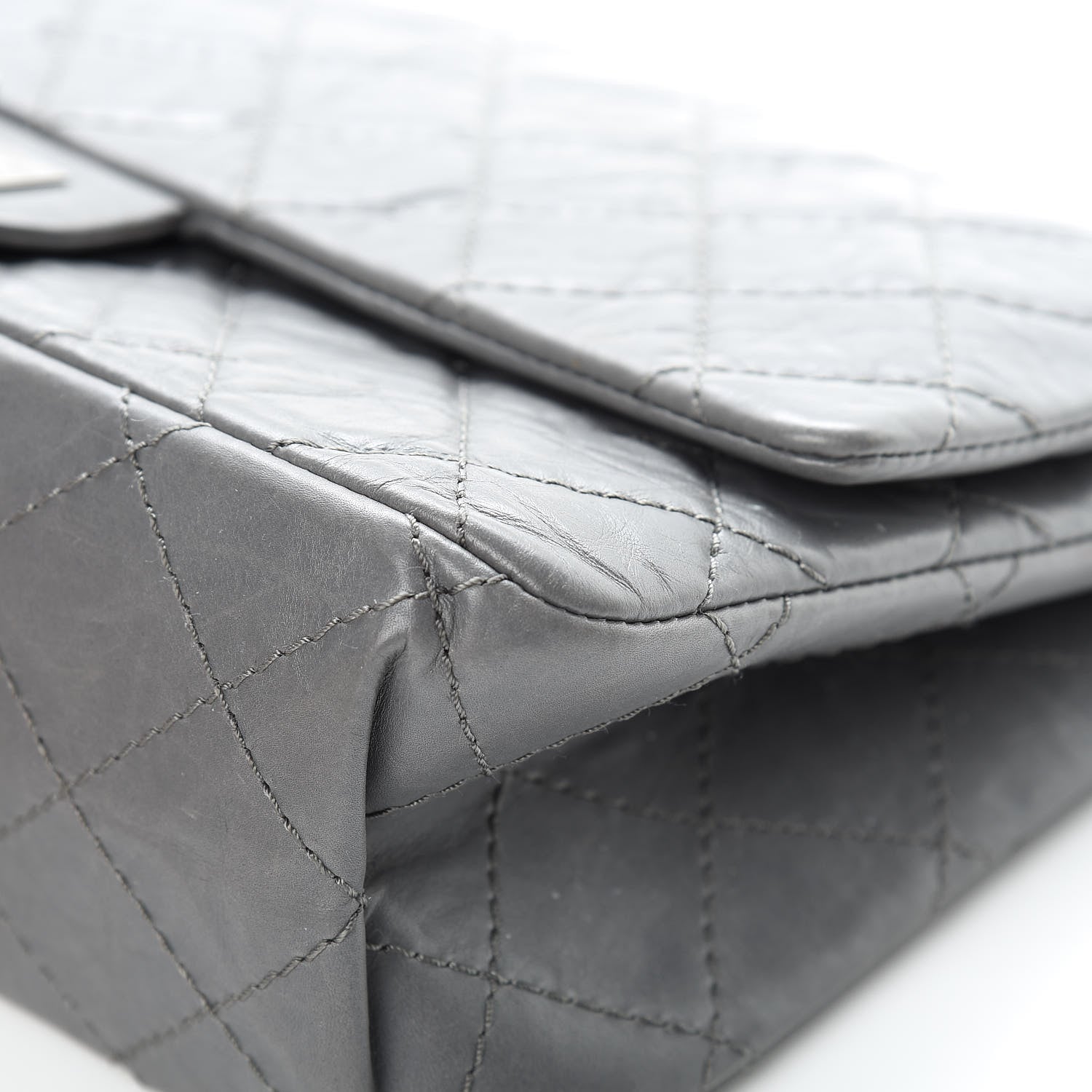 Chanel Aged Calfskin Quilted 2.55 Reissue 226 Flap Grey 11 of 17