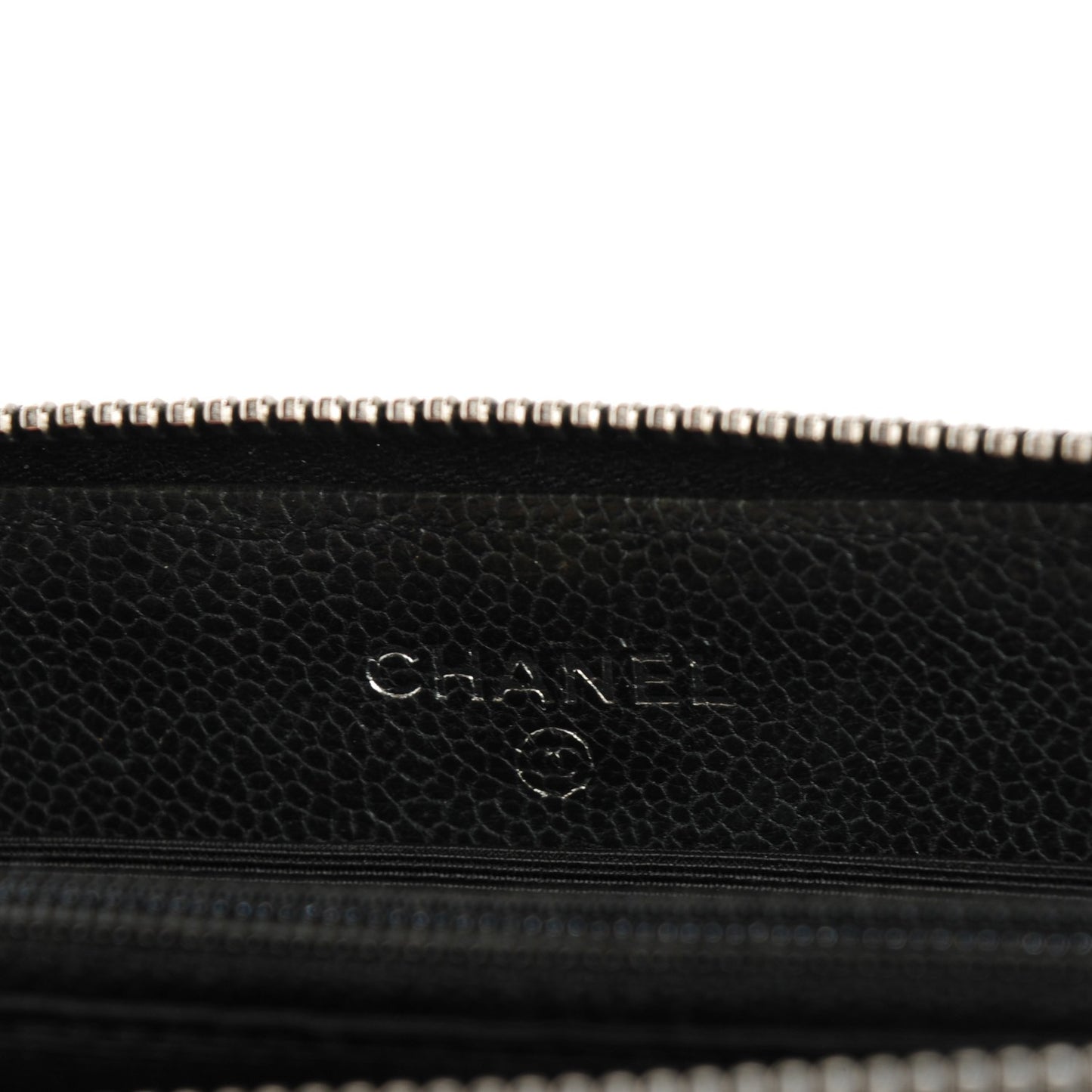 Caviar Outdoor Ligne Zip Around Wallet Black