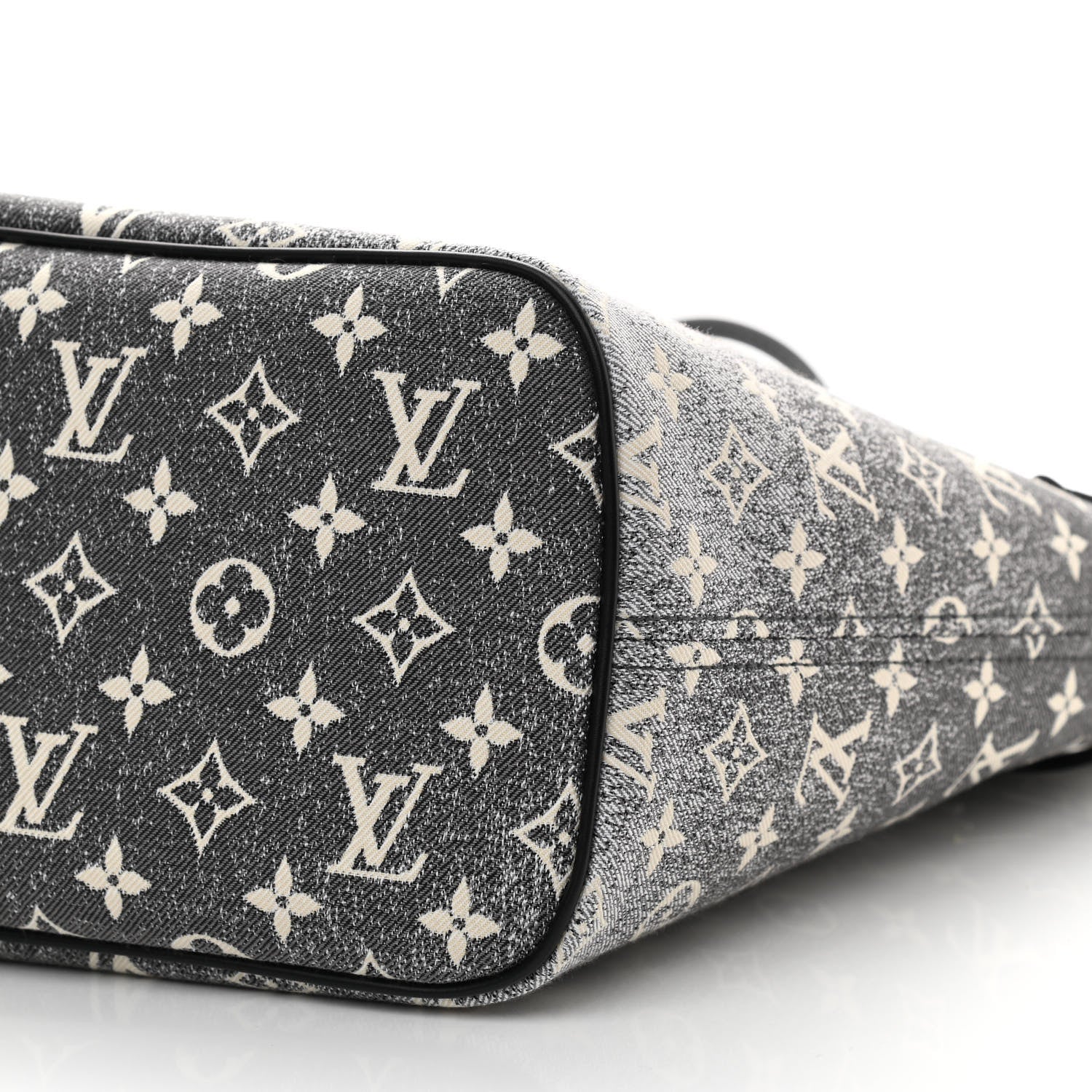 Louis Vuitton Denim Monogram Jacquard Neverfull MM Grey 8 of 8