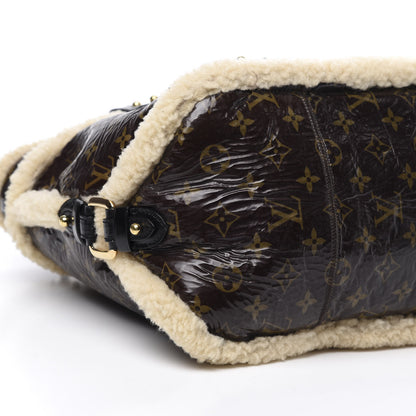 Louis Vuitton Patent Monogram Shearling Sac Thunder 9 of 10
