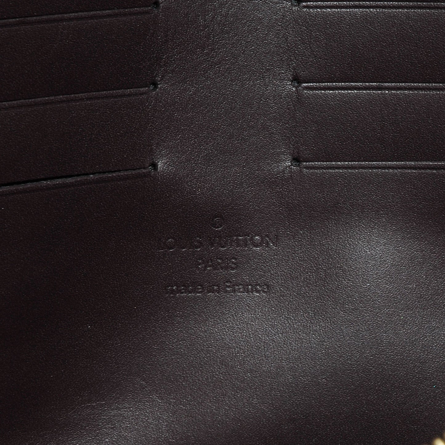 Vernis Robertson Clutch Amarante
