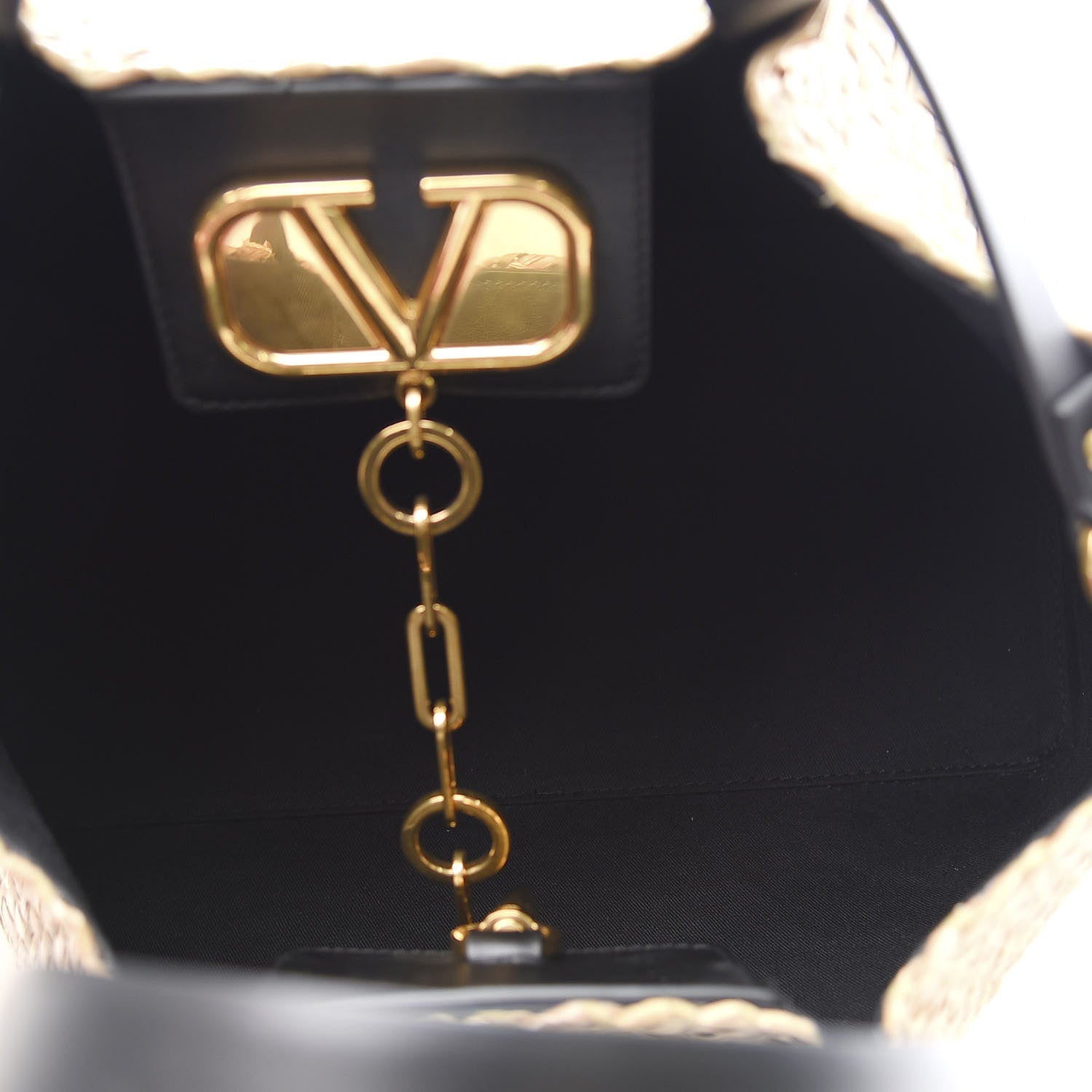 Valentino Garavani Raffia Medium Vlogo Escape Shopper Natural Black Rouge 5 of 11