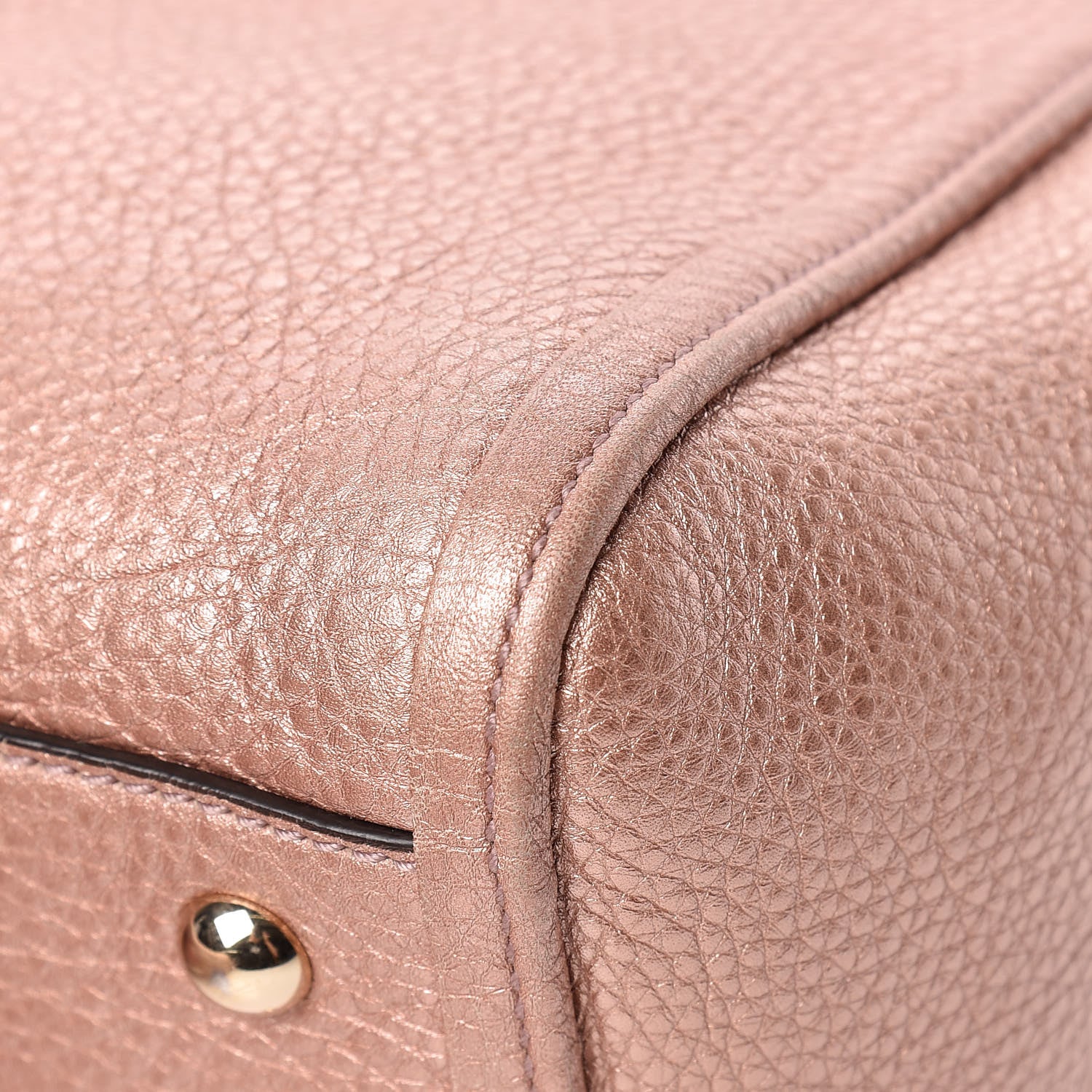 Gucci Metallic Pebbled Calfskin Small Soho Shoulder Bag Pink 11 of 15