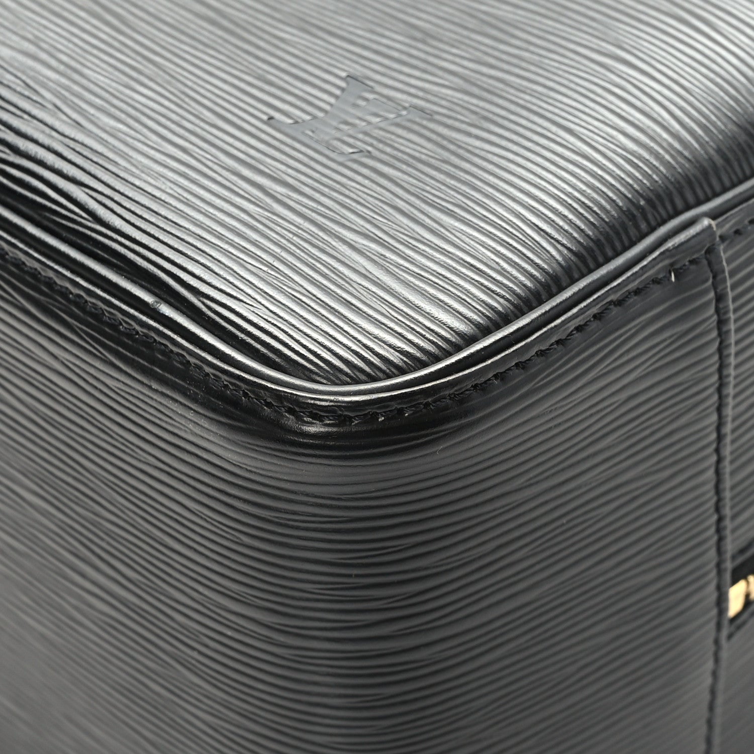 Louis Vuitton Epi Deauville Black 9 of 11