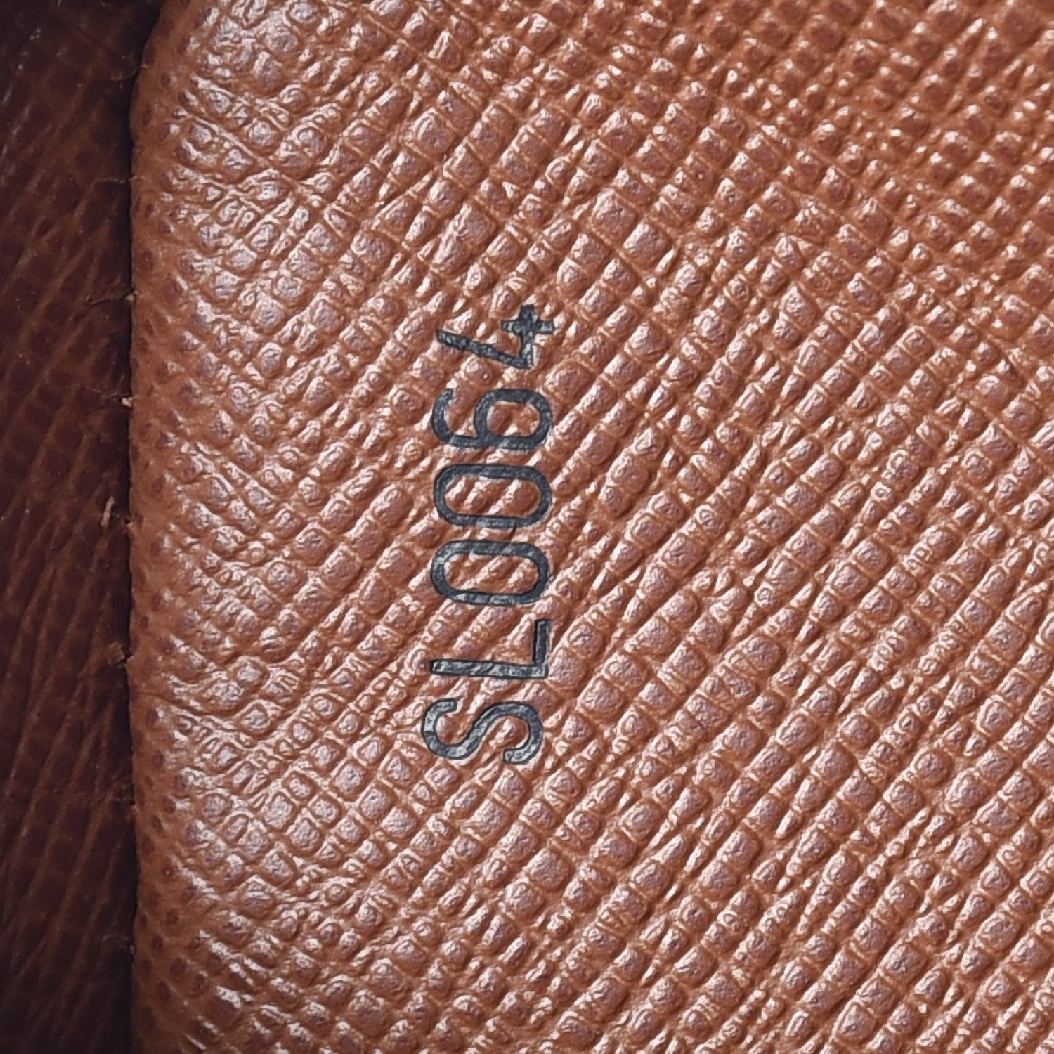 Louis Vuitton Monogram Danube 21 9 of 9