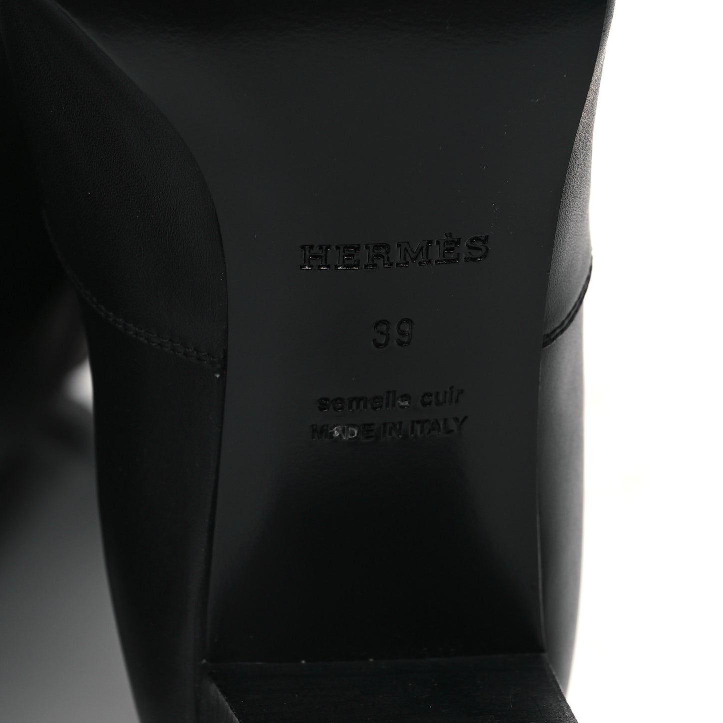 Calfskin Versailles Boots 39 Black