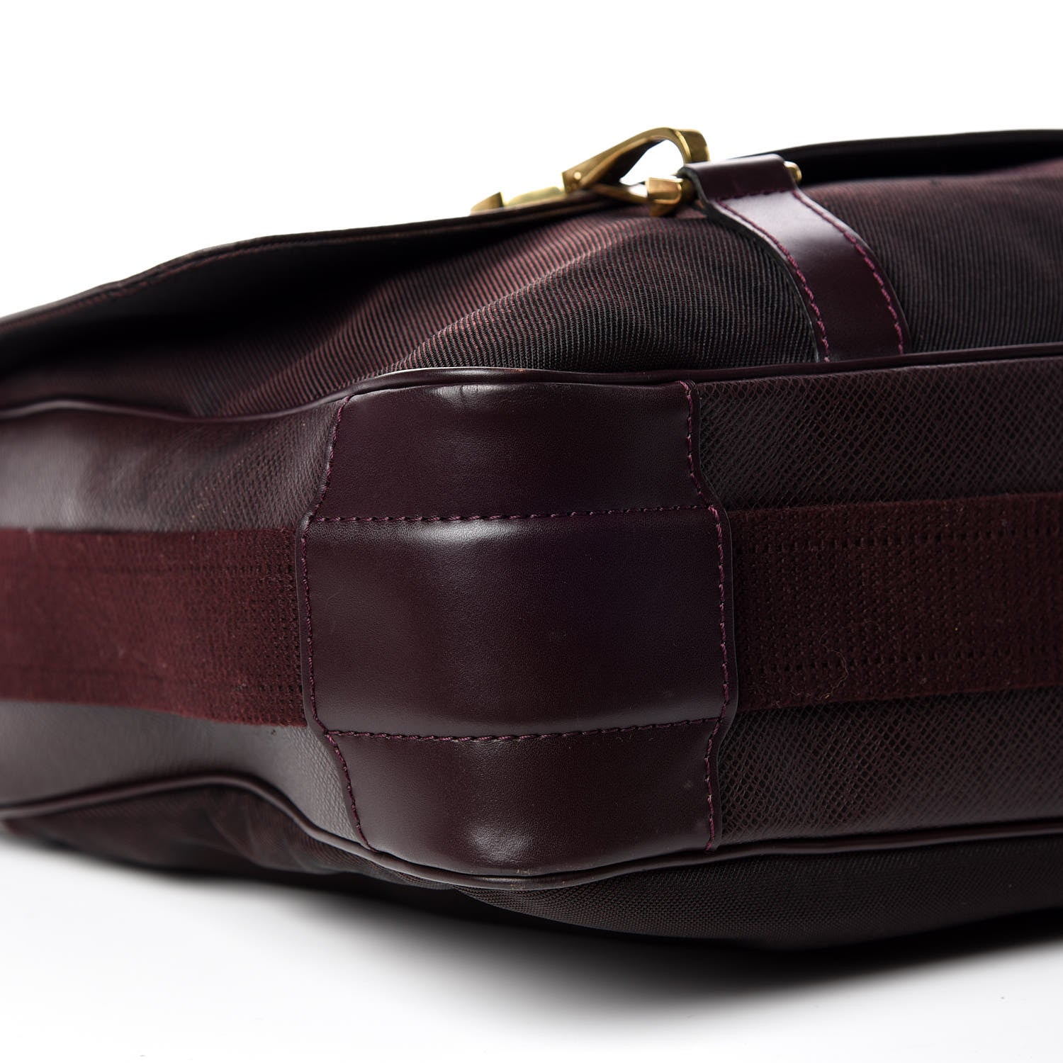 Louis Vuitton Taiga Dersou Messenger Bag Acajou 5 of 10