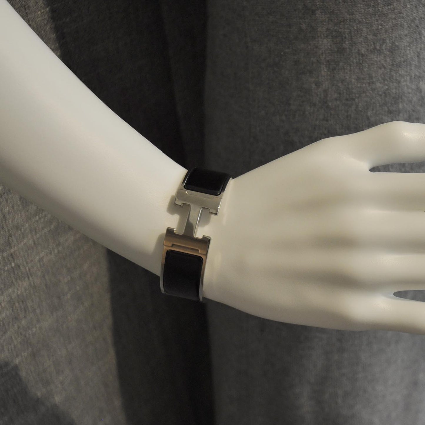 Enamel Clic Clac H Bracelet Wide Black Silver