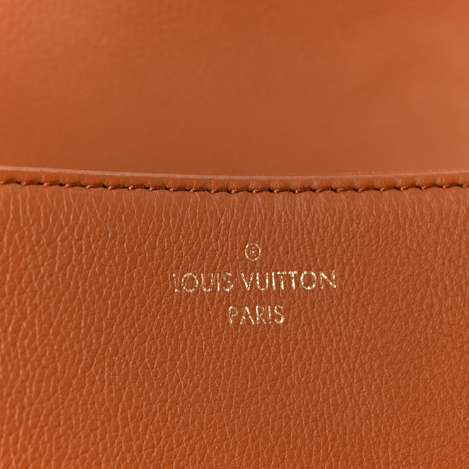 Louis Vuitton Grained Calfskin Lockme Oxford Cognac 7 of 13
