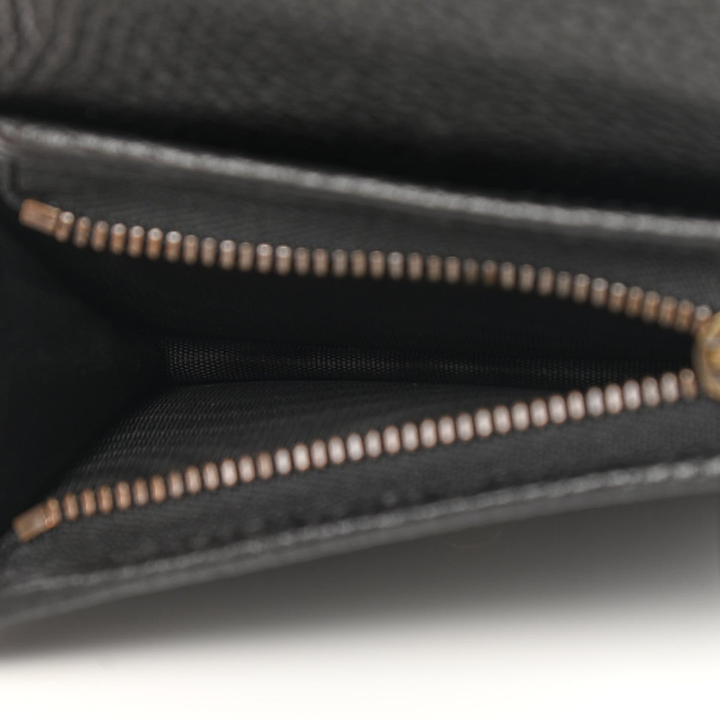 Pebbled Calfskin Animalier Card Case Black