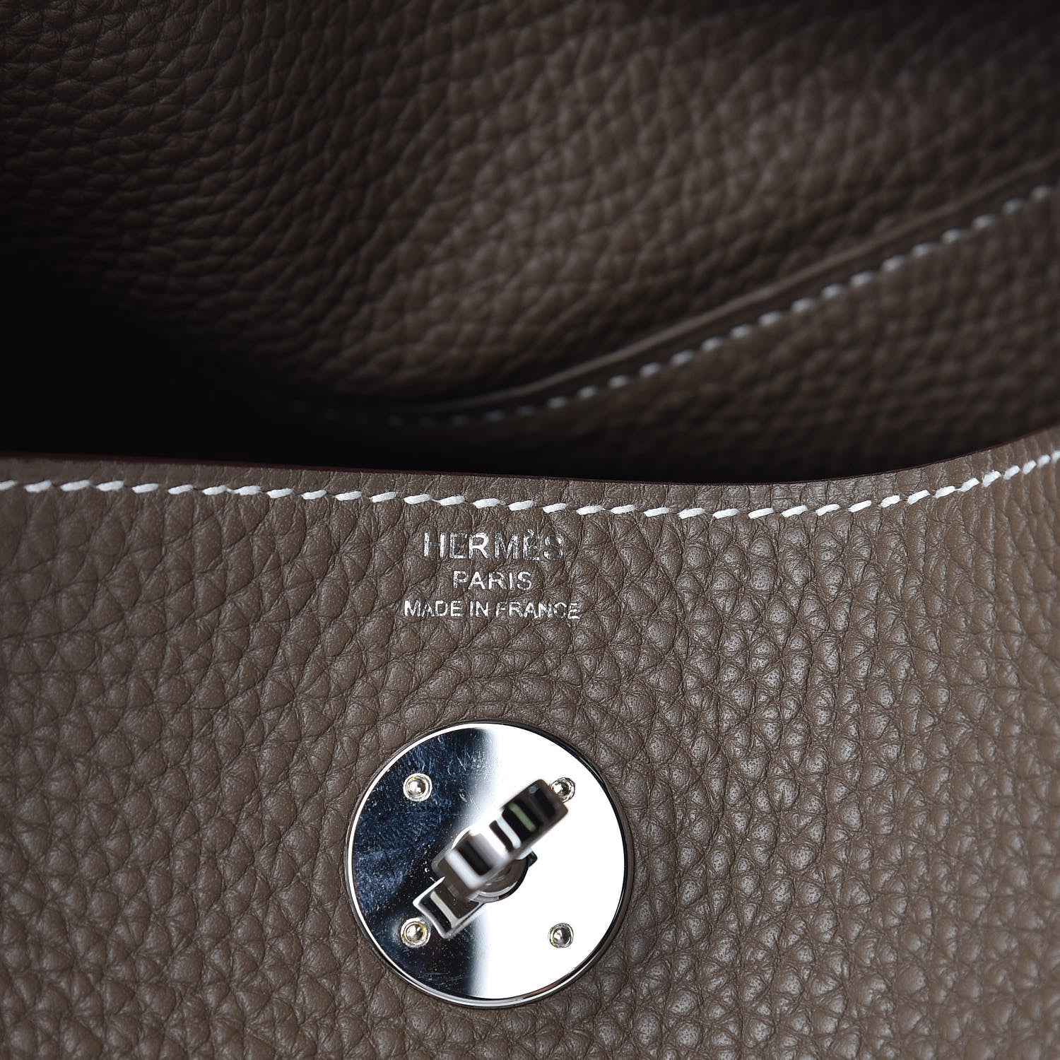 Hermes Taurillon Clemence Lindy 26 Etoupe 8 of 10