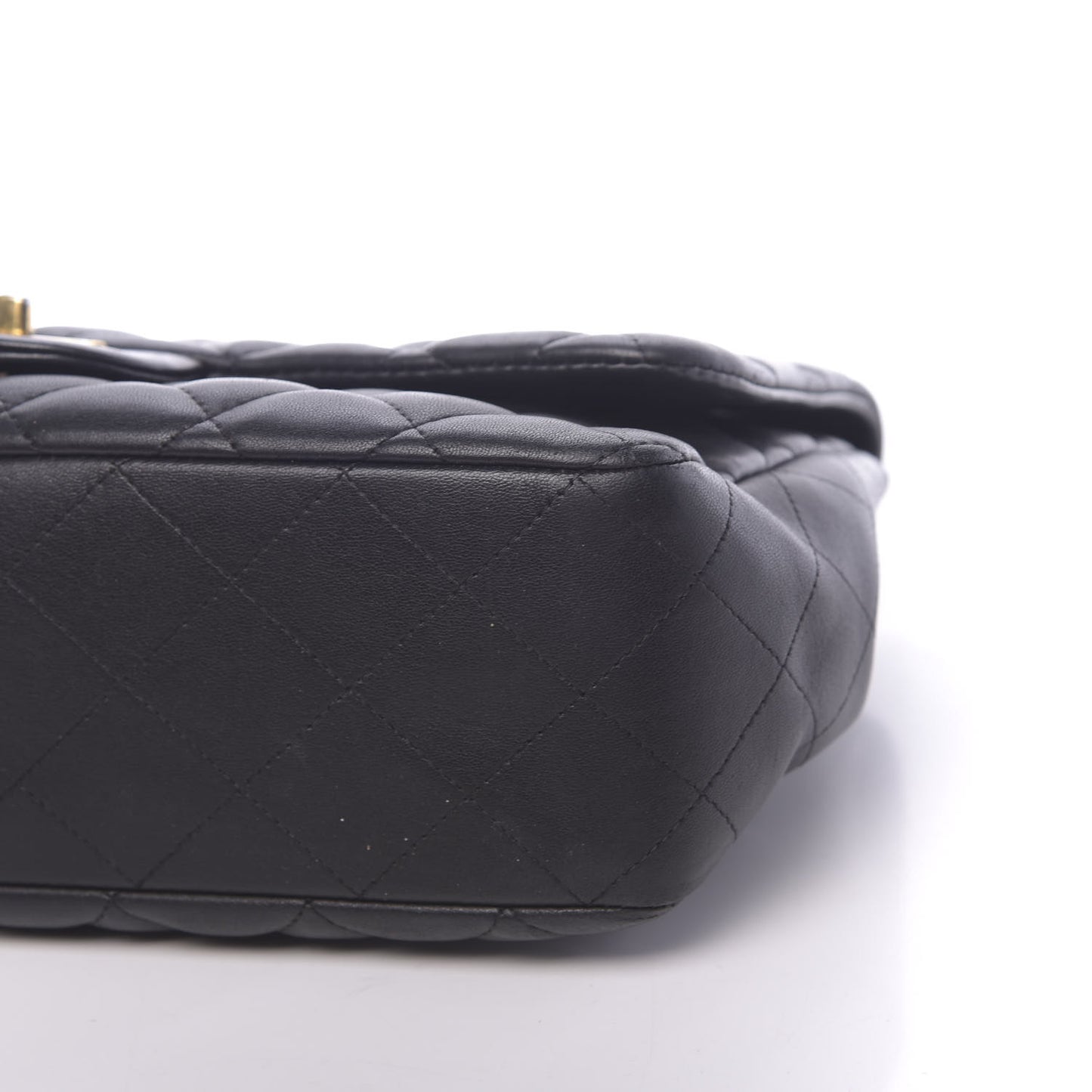 Lambskin Quilted Jumbo Single Flap Black