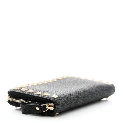 Valentino Garavani Pebbled Calfskin Rockstud Zip Around Wallet Black 4 of 6