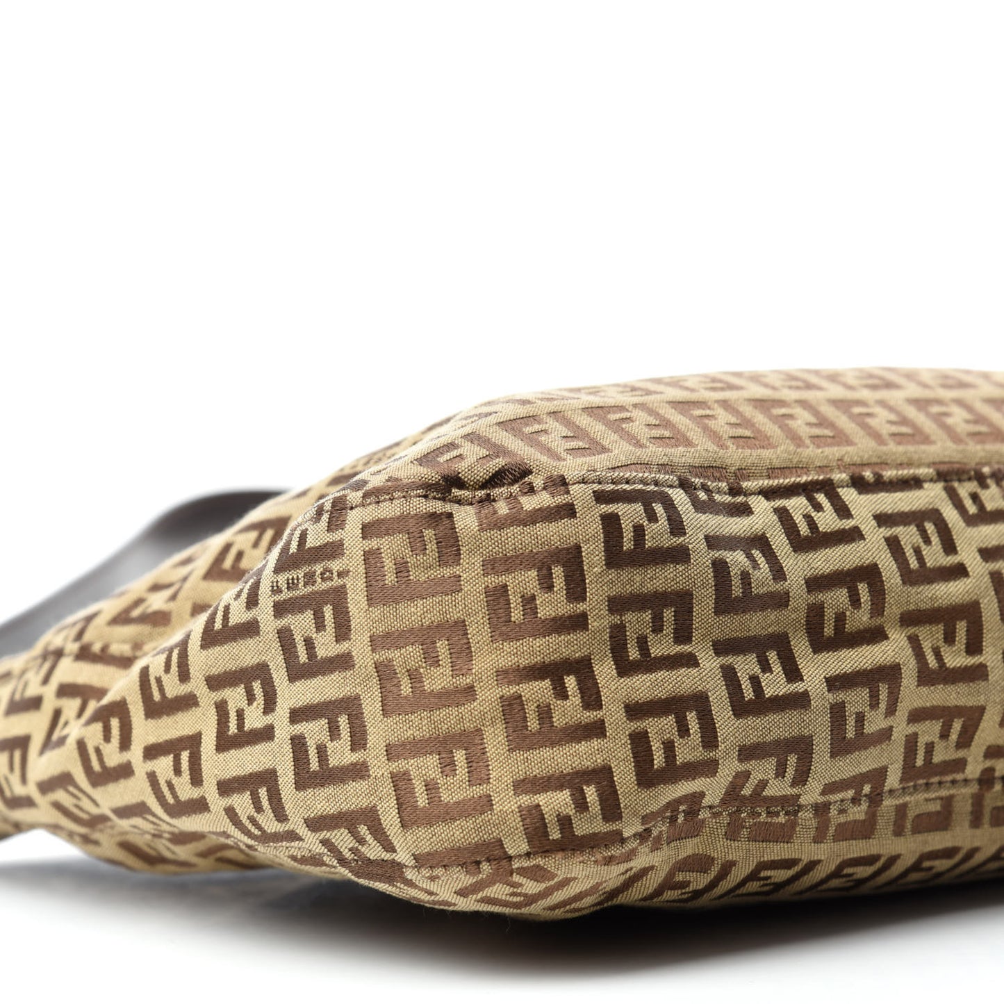 Zucchino Vitello Hobo Tobacco