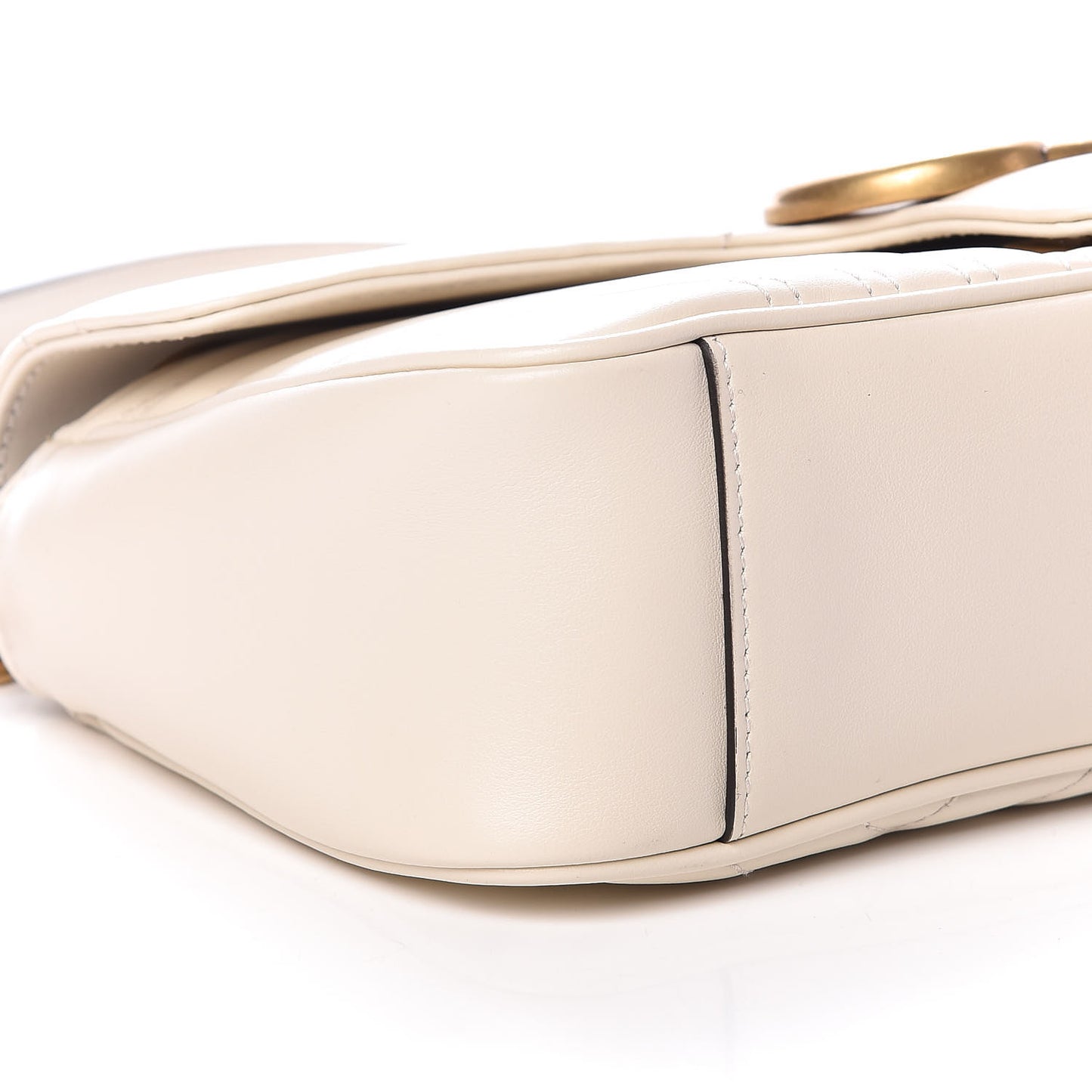 Calfskin Matelasse Small GG Marmont Shoulder Bag White