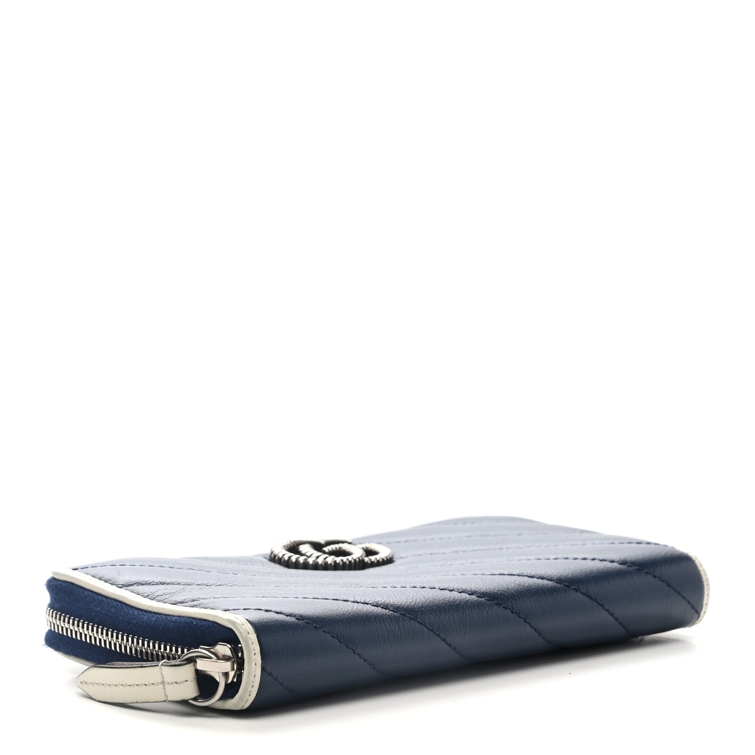 Gucci Vintage Effect Calfskin Matelasse Diagonal Torchon GG Marmont Zip Around Wallet Blue Agata Mystic White 4 of 8