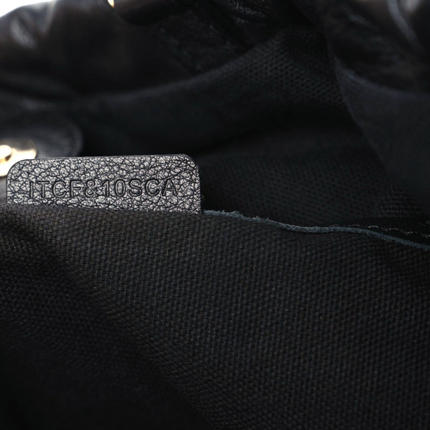Calfskin House Check Big Crush Black