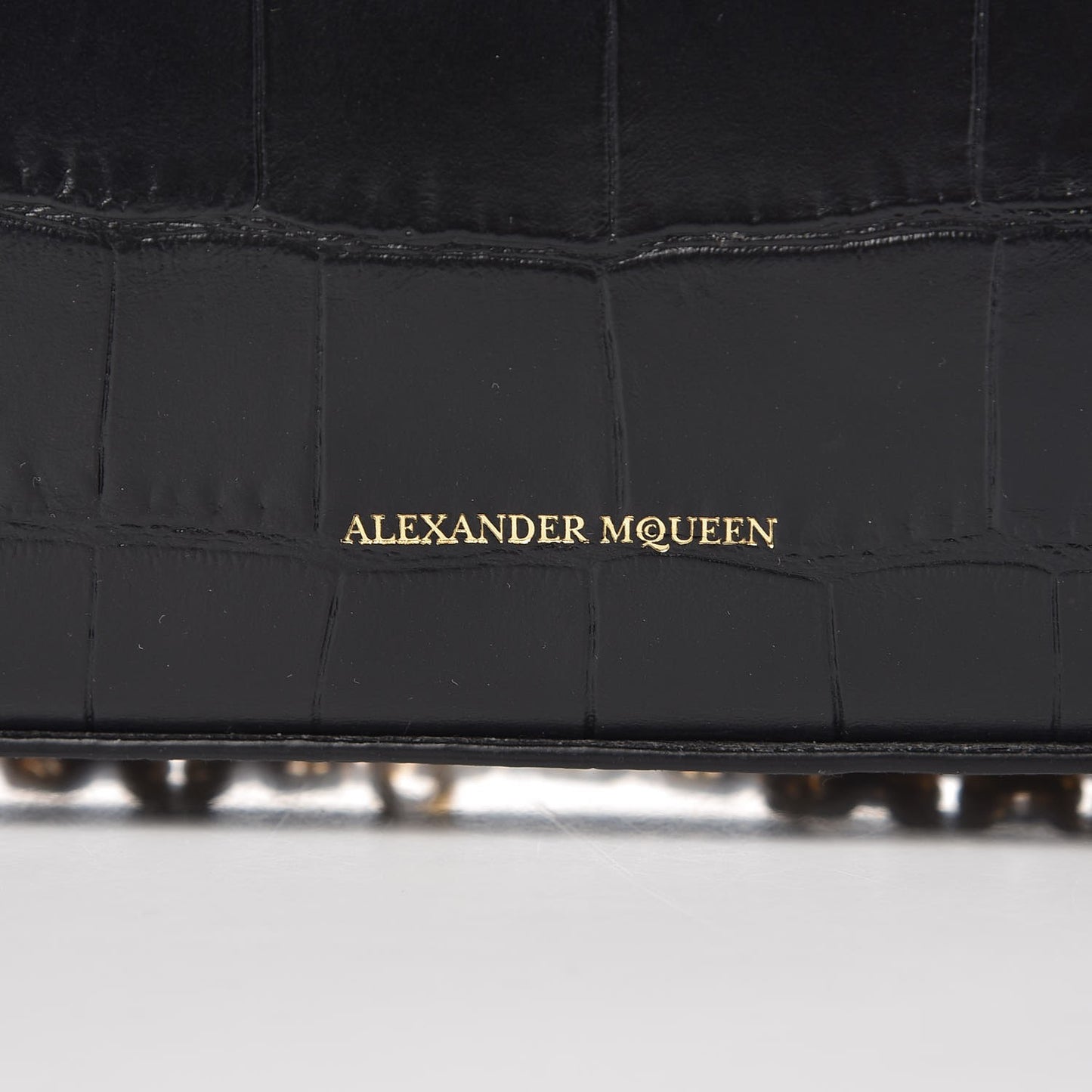 Calfskin Crocodile Embossed Box Shoulder Bag 19 Black