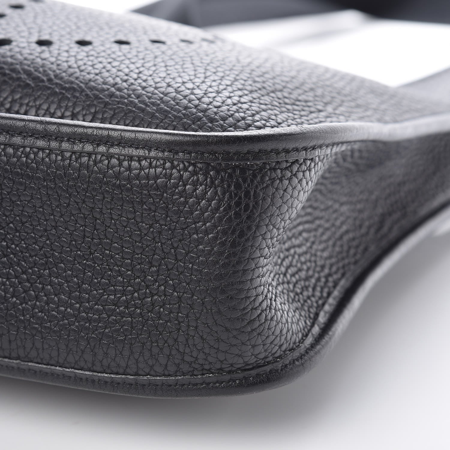 Hermes Taurillon Clemence Evelyne PM Black 9 of 9