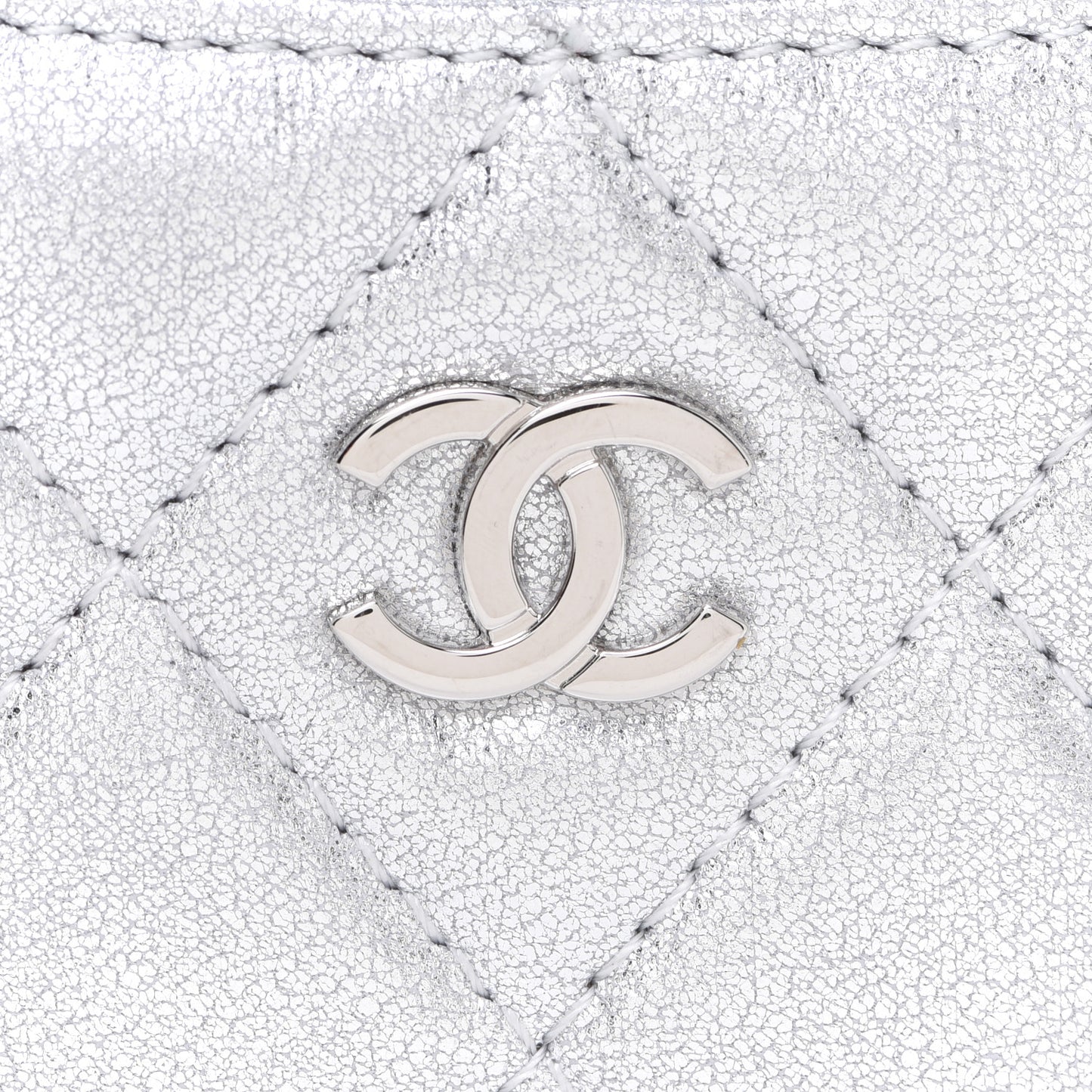 Metallic Lambskin Quilted Card Holder Silver