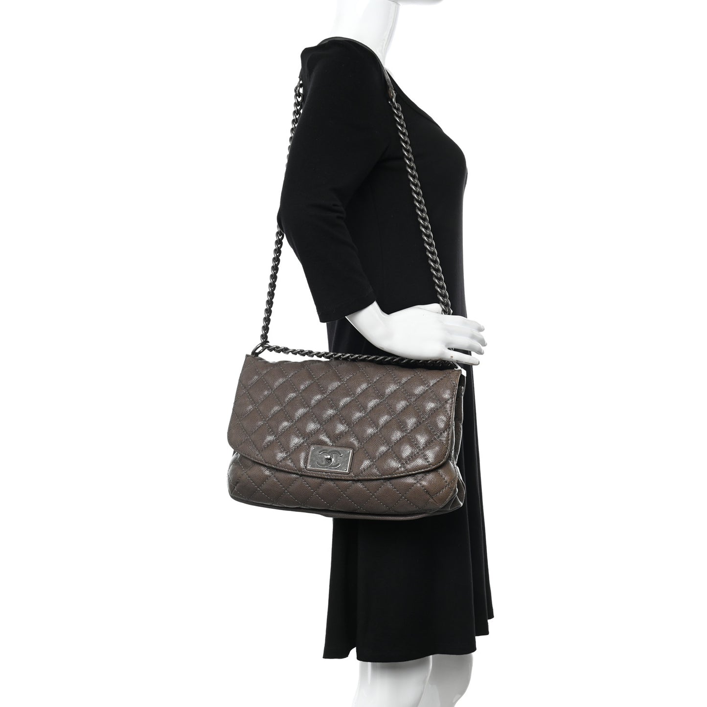 Glazed Caviar Medium Flap Khaki