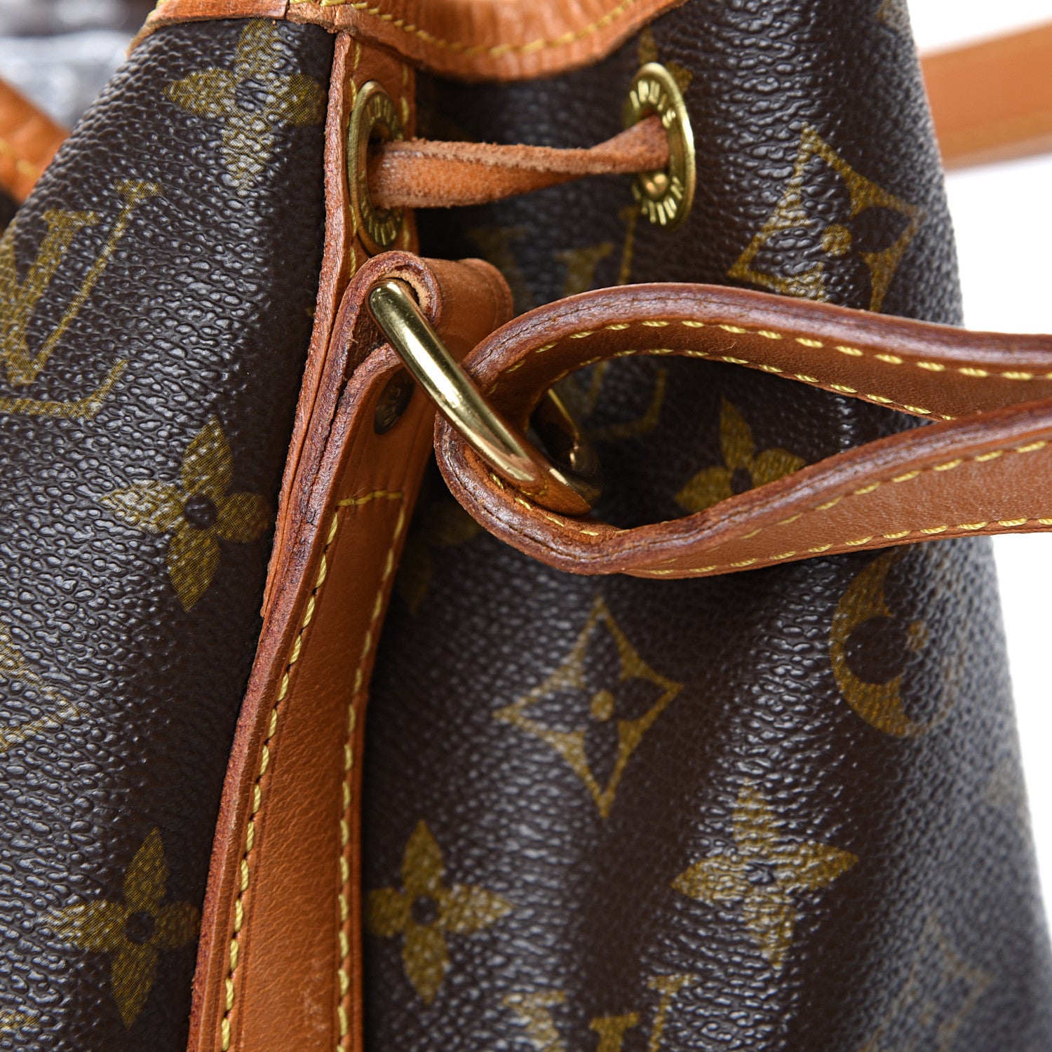 Louis Vuitton Monogram Petit Noe 15 of 16