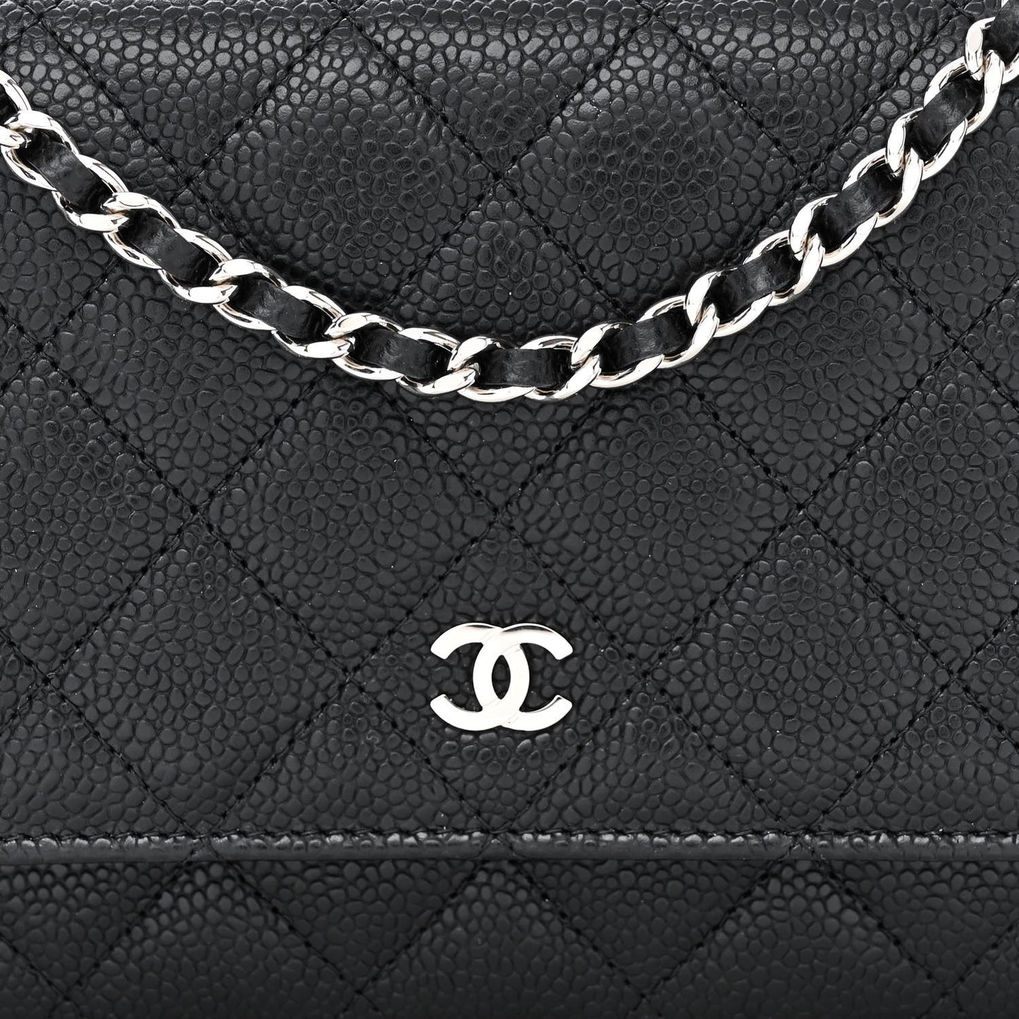 Caviar Quilted Wallet on Chain WOC Black