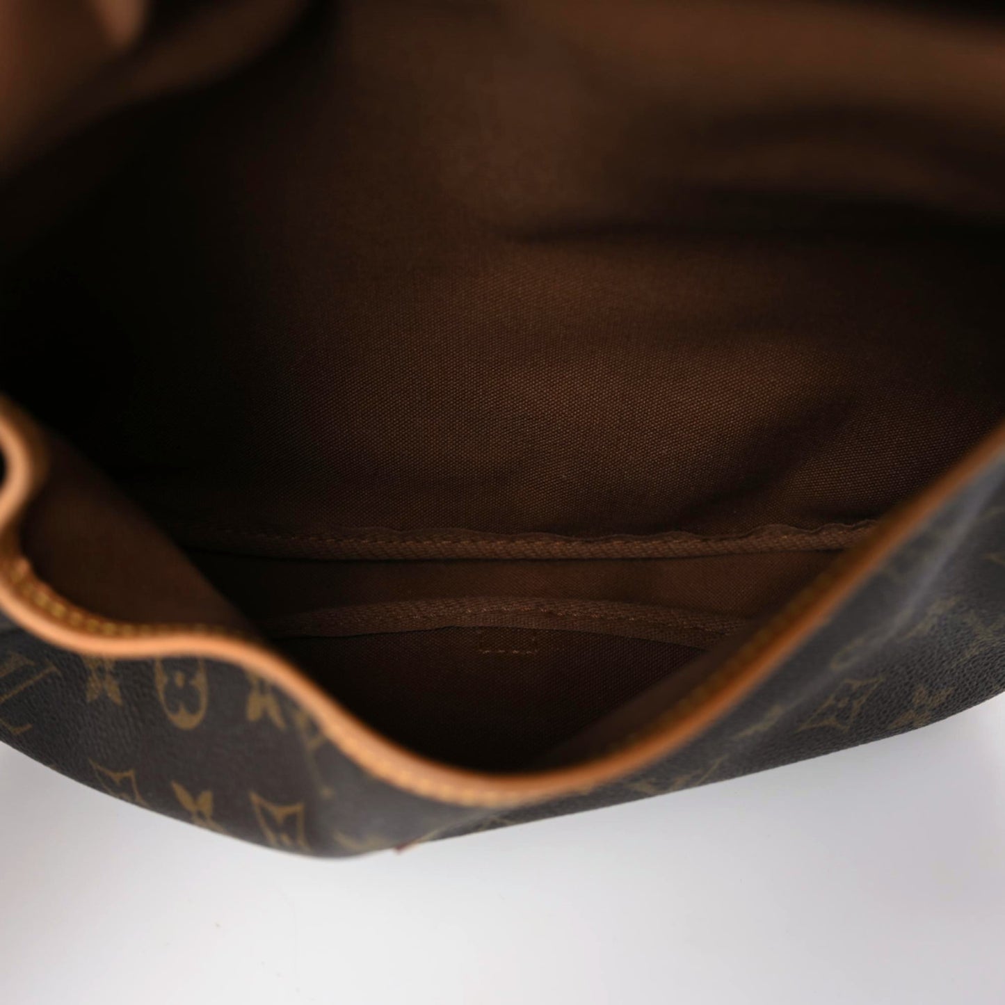 Monogram Saumur 30