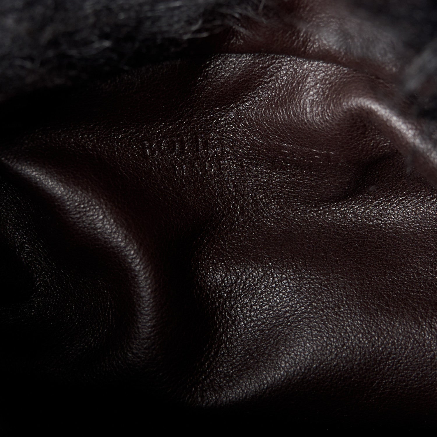 Bottega Veneta Shearling Lambskin The Pouch Chain Black 6 of 11