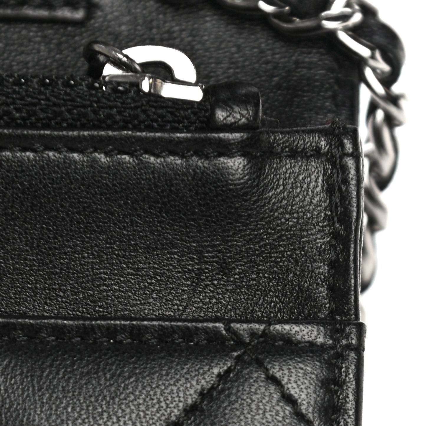 Lambskin Quilted Wallet On Chain WOC Black